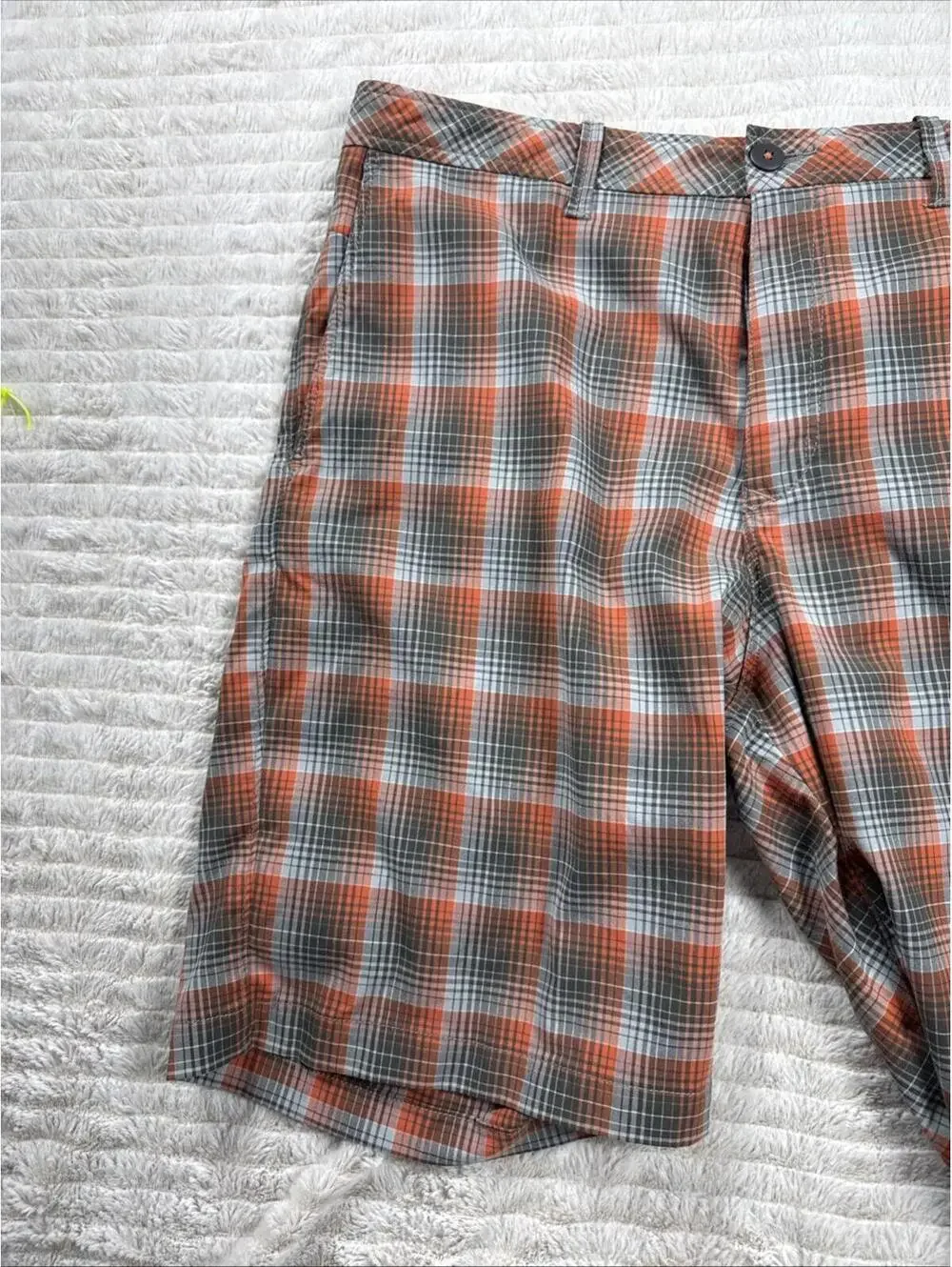 Tommy Bahama Paradise Tech Men Size 39x9” Orange Plaid Performance‎ Shorts Mesh